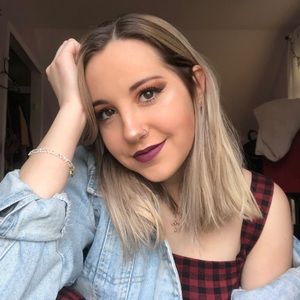 Meet your Posher, Abby